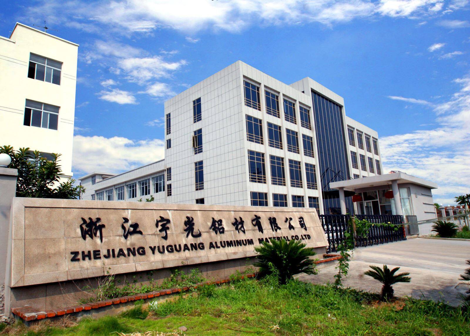 172732272832508705.jpg IMG_4038(1).jpg